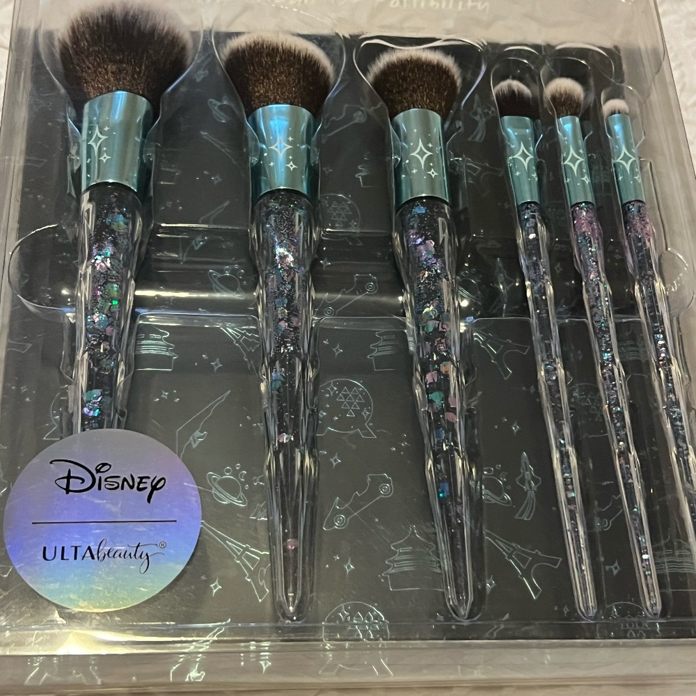 Disney Parks Makeup Brush set from Ulta Beauty
